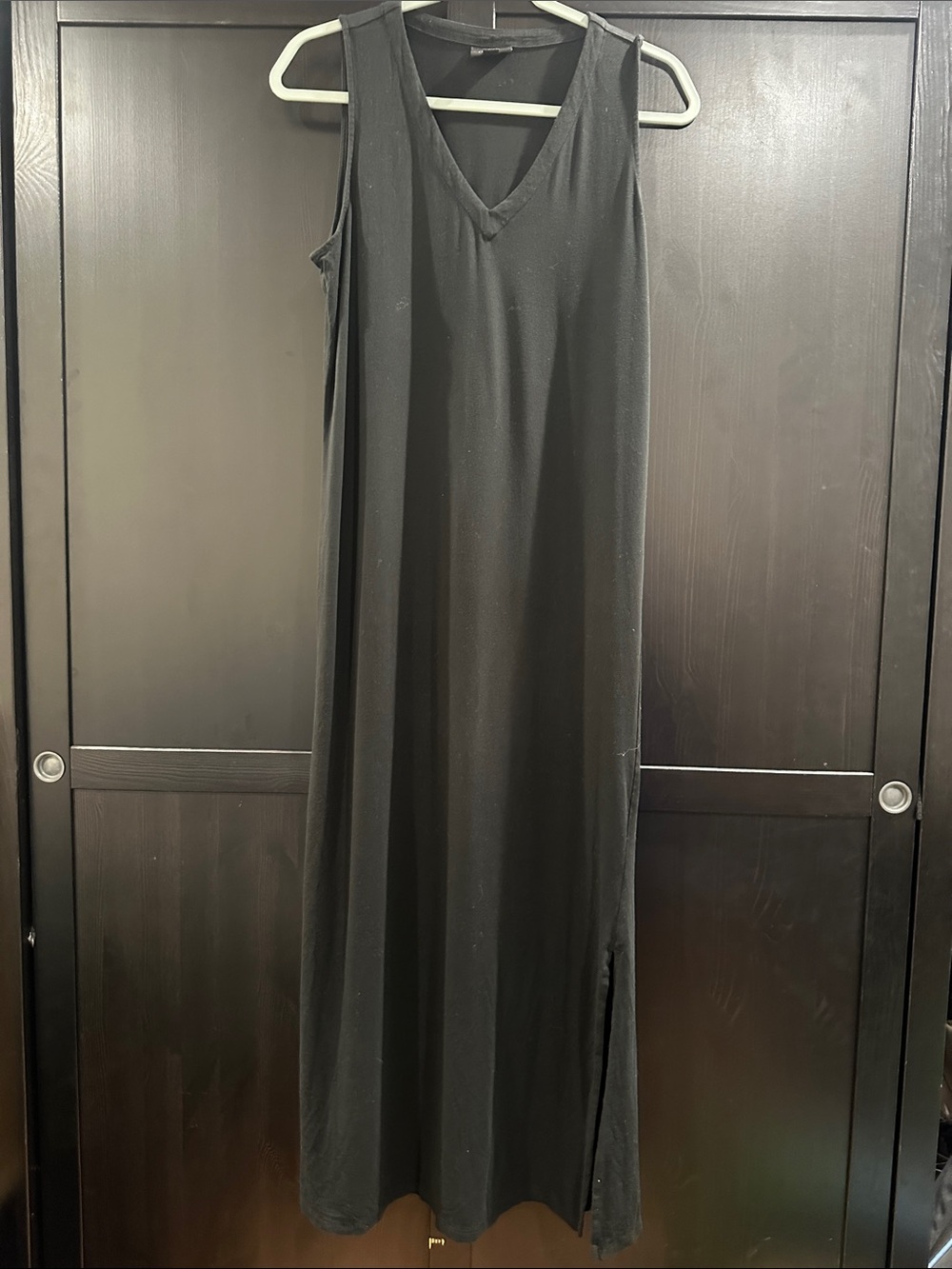 J. Jill Black Sleeveless V-Neck Maxi Dress
